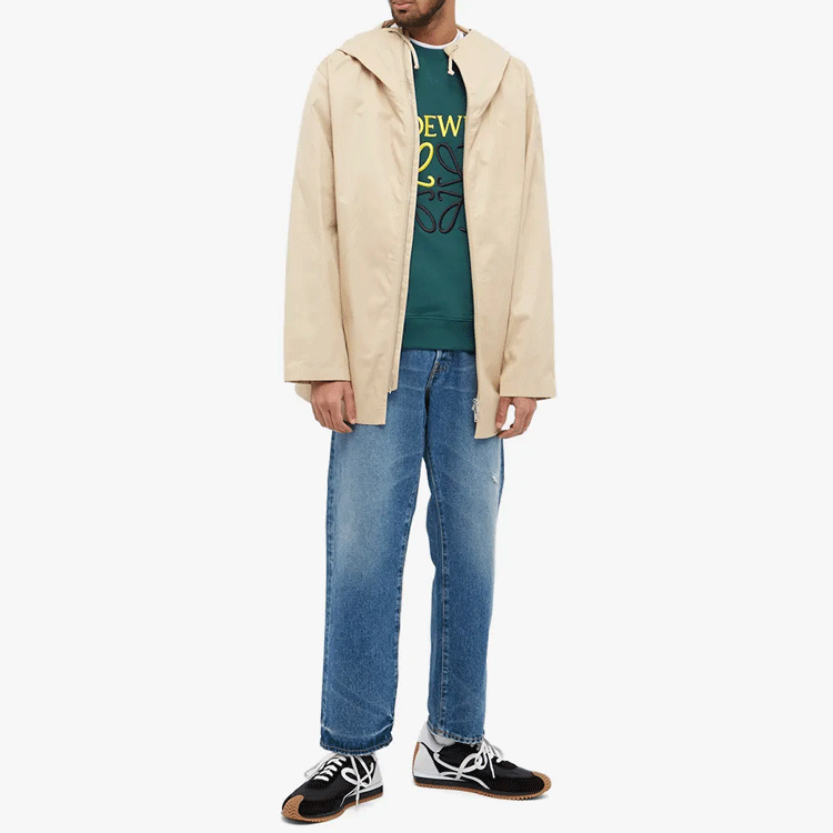 Lookbook LOEWE Anagram绿色刺绣标志纯棉圆领卫衣. H526Y24J07-4110