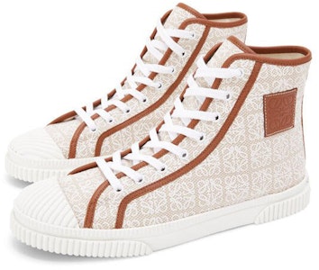 LOEWE Anagram High-Top Canvas 'Putih Coklat' M816282X31-2163 Lookbook LOEWE Anagram High-Top Canvas 'Putih Coklat' M816282X31-2163