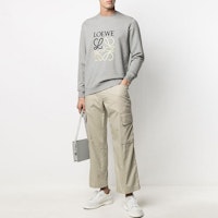 罗意威 Anagram标志刺绣经典圆领卫衣 男 灰色 H526Y24J01-1440 Details for 罗意威 Anagram标志刺绣经典圆领卫衣 男 灰色 H526Y24J01-1440