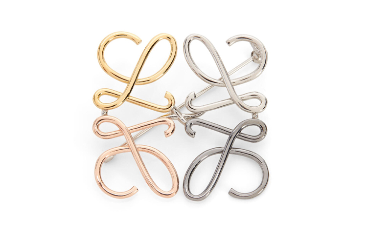 LOEWE Anagram Metal Brass Unisex Brooch, Couple Design, 4 Colors. J000245X10-9486 圖 2