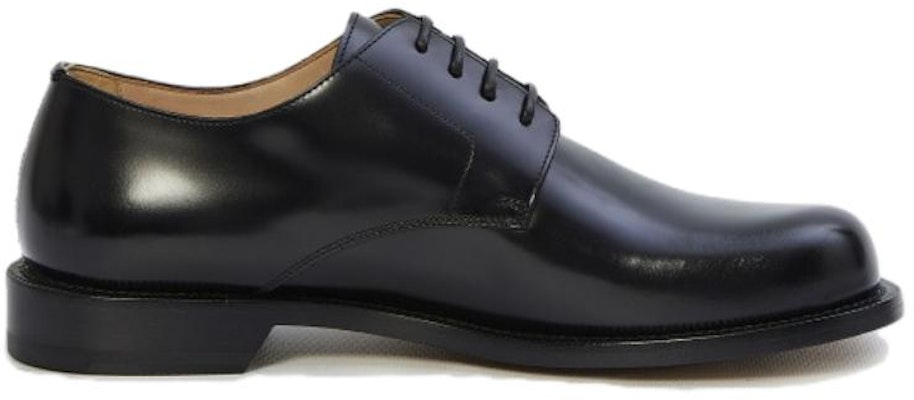 LOEWE Sepatu Derby Kulit 'Hitam' M815284X02-1100 Order LOEWE Sepatu Derby Kulit 'Hitam' M815284X02-1100