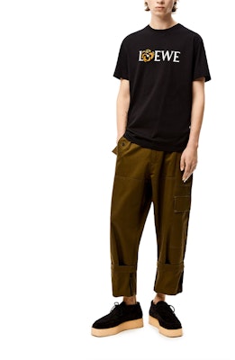 LOEWE Embroidered Cotton Short Sleeve T-Shirt Black H526Y22J23-1100 Lookbook LOEWE Embroidered Cotton Short Sleeve T-Shirt Black H526Y22J23-1100