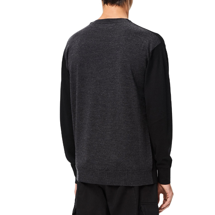 Shop LOEWE 男士刺繡小標誌羊毛毛衣 - 黑色 H526333XA1-1114