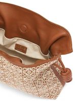 Lookbook Cartera LOEWE Flamenco en Jacquard Anagrama y Piel de Ternera Tan/Pecan