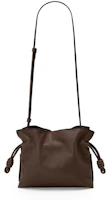 Order Cartera LOEWE Flamenco de Napa de Ternera en Color Chocolate