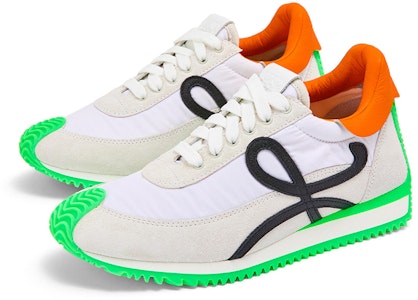 LOEWE Flow Runner 'Putih Jingga Hijau' M816282X34-2687 Order LOEWE Flow Runner 'Putih Jingga Hijau' M816282X34-2687