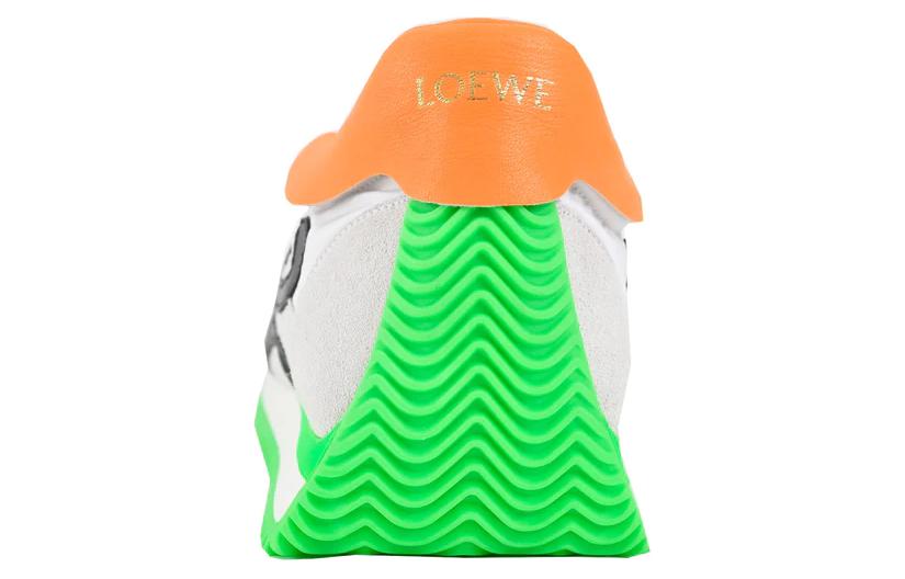 Shop LOEWE Flow Runner 'Putih Jingga Hijau' M816282X34-2687