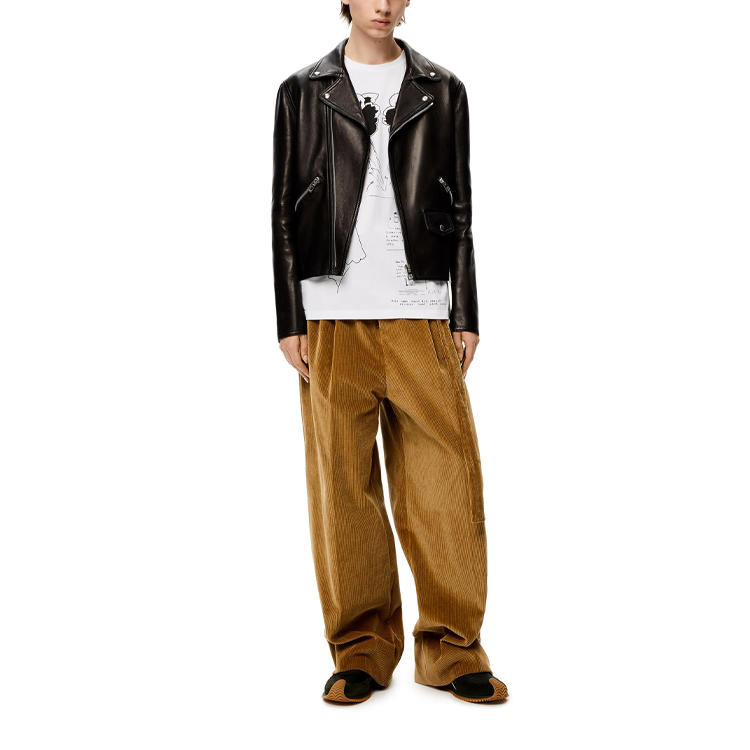 Lookbook LOEWE FW21 男士黑色寬版機車皮衣外套 H526Y19L14-1100