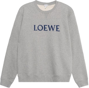 LOEWE FW22 Sweatshirt Logo Bordir Crewneck Warna Ash Grey. H526Y24J26-1440 Order LOEWE FW22 Sweatshirt Logo Bordir Crewneck Warna Ash Grey. H526Y24J26-1440