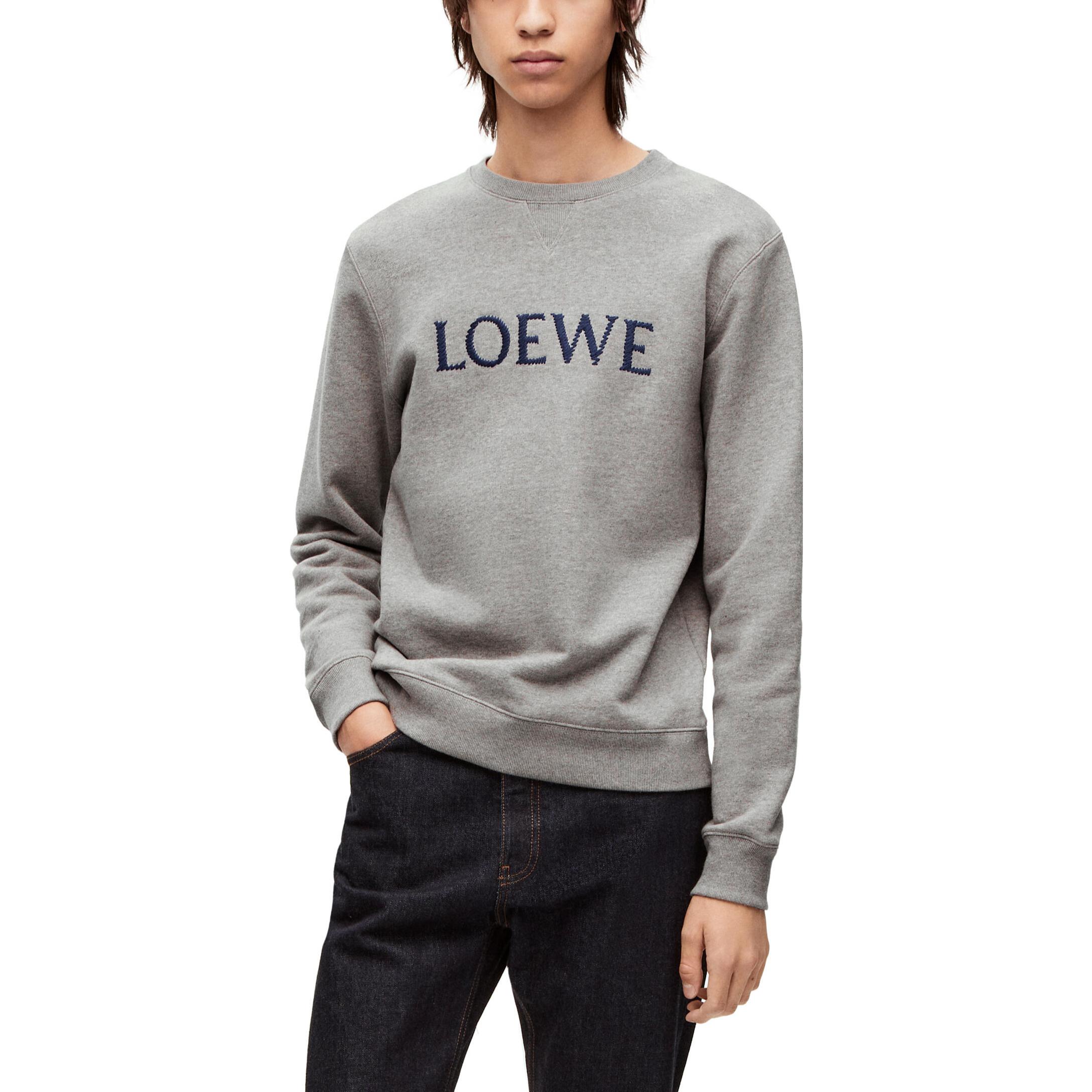 Purchase LOEWE FW22 Baju Crewneck Logo Sulaman Kelabu Abu-Abu. H526Y24J26-1440