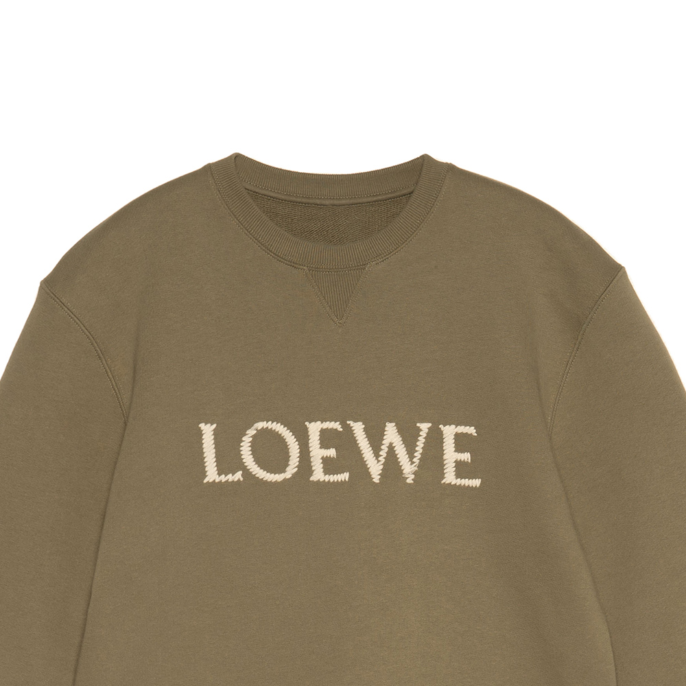 Cheap LOEWE FW22 綠色刺繡字母圓領長袖上衣。 H526Y24J26-4430