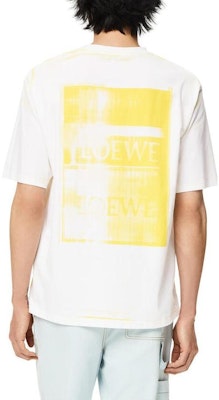 ロエベ FW22 イエロー コットン Tシャツ ロゴプリント レプリカ風。 H526Y22X27-2108 Shop ロエベ FW22 イエロー コットン Tシャツ ロゴプリント レプリカ風。 H526Y22X27-2108