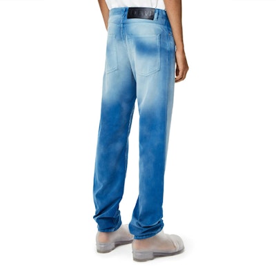 ロエベ FW22 ロゴエンボス パッチ ストレートフィット ジーンズ メンズ ブルー H526Y11X29-5100 Shop ロエベ FW22 ロゴエンボス パッチ ストレートフィット ジーンズ メンズ ブルー H526Y11X29-5100