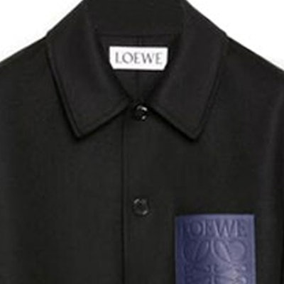 LOEWE FW22 Solid Color Single-Breasted Long Sleeve Jacket Black Men’s Outerwear H526Y03W76-1100 Shop LOEWE FW22 Solid Color Single-Breasted Long Sleeve Jacket Black Men’s Outerwear H526Y03W76-1100
