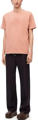 LOEWE FW23 粉色刺繡Logo設計圓領T恤 H526Y22XA4-8765 Lookbook LOEWE FW23 粉色刺繡Logo設計圓領T恤 H526Y22XA4-8765