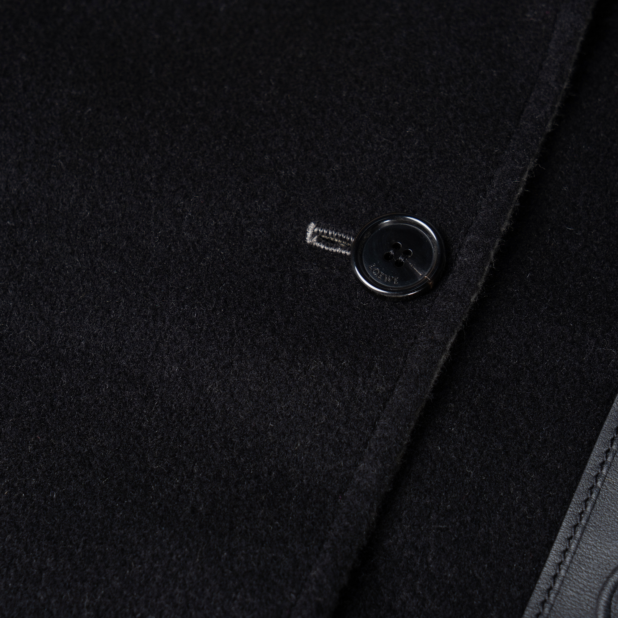 Cheap LOEWE FW23 Jaket Reversible Warna Sage Green dengan Desain Colorblock. H526Y03W65-8728