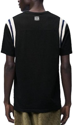 LOEWE FW24黑色圓領T恤背面刺繡標誌款式。 H526Y22XBD-1102 Shop LOEWE FW24黑色圓領T恤背面刺繡標誌款式。 H526Y22XBD-1102