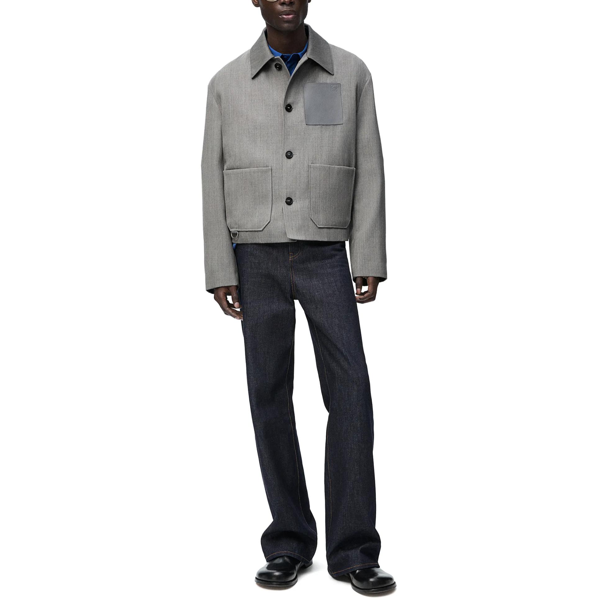 Lookbook LOEWE FW24 混灰色單排扣寬鬆版長袖外套. H526Y02W82-1440