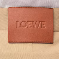 Details for LOEWE FW24 Seluar Cargo Warna Beige dengan Poket Berzip. H526Y04WEO-2150