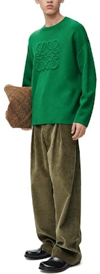 LOEWE FW24 Embossed Logo Crewneck Pullover Sweater Men’s Deep Green. H526Y14KEE-4110 Purchase LOEWE FW24 Embossed Logo Crewneck Pullover Sweater Men’s Deep Green. H526Y14KEE-4110