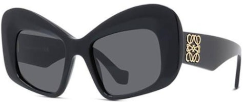 LOEWE Kids Black Butterfly Sunglasses with Logo Temples. LW40128I01A LOEWE Kids Black Butterfly Sunglasses with Logo Temples. LW40128I01A