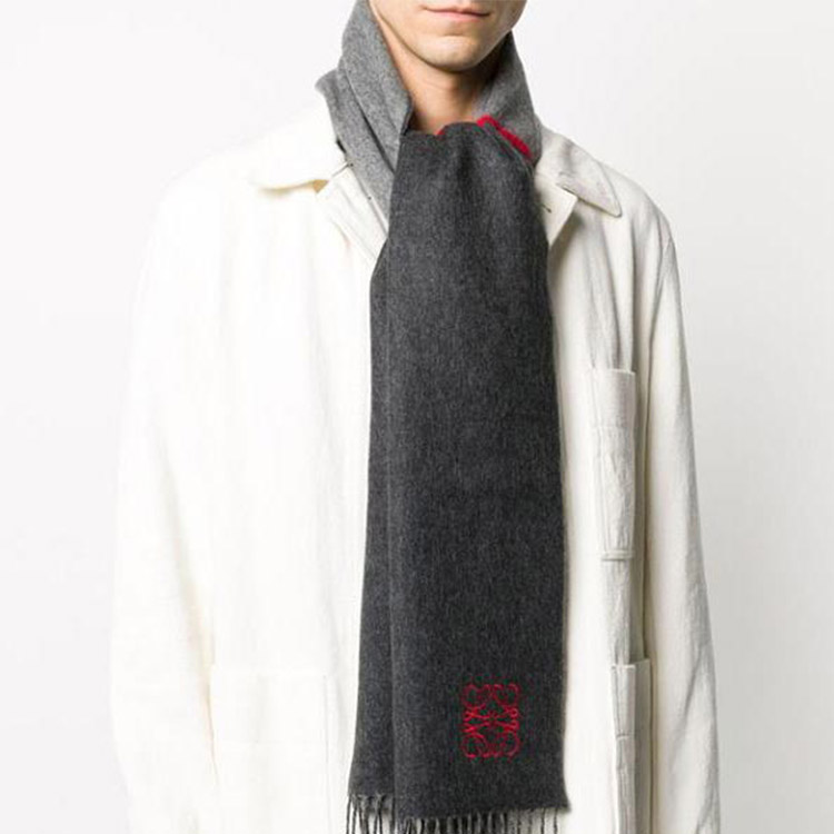 LOEWE Logo Embroidered Scarf Grey F810487X01 圖 4