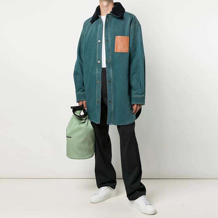 Lookbook LOEWE Jaket Denim Logo Patch H526Y0-4W13