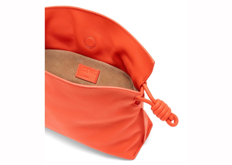 Lookbook LOEWE Mini Flamenco Clutch Nappa Calfskin Jingga Terang
