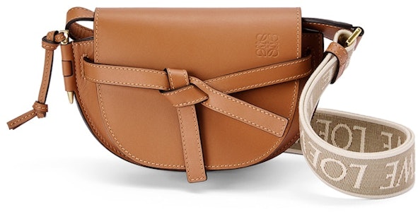 Tas LOEWE Mini Gate Dual Kulit Anak Sapi dan Jacquard Tan Buy Tas LOEWE Mini Gate Dual Kulit Anak Sapi dan Jacquard Tan