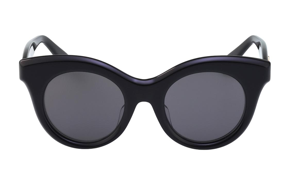 Shop LOEWE椭圆形黑色墨镜带logo，男女同款情侣款式。 LW40126F 01A