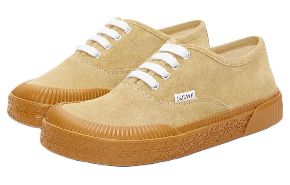 Lookbook LOEWE Paula's Ibiza x Loewe Terra Vulca Kasut Berenda 'Emas' M616284X02-8130