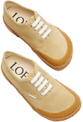 LOEWE Paula's Ibiza x Loewe Terra Vulca Sepatu Tali 'Emas' M616284X02-8130 Shop LOEWE Paula's Ibiza x Loewe Terra Vulca Sepatu Tali 'Emas' M616284X02-8130