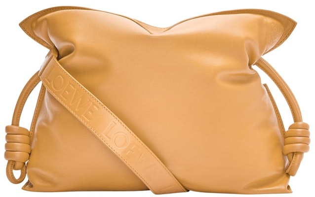 LOEWE Puffer Flamenco Clutch in Shiny Nappa Lambskin Camel Buy LOEWE Puffer Flamenco Clutch in Shiny Nappa Lambskin Camel