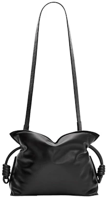 LOEWE Clutch Puffer Flamenco Kulit Domba Hitam Berkilat Order LOEWE Clutch Puffer Flamenco Kulit Domba Hitam Berkilat