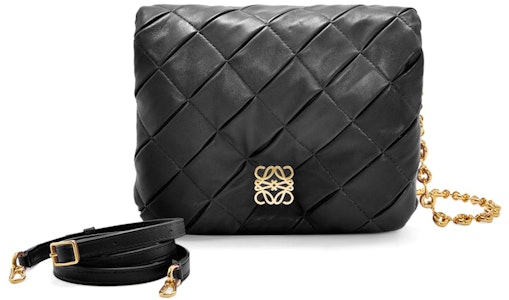 로에베 플리츠 샤이니 나파 램스킨 고야 푸퍼 백 (블랙)
Buy 로에베 플리츠 샤이니 나파 램스킨 고야 푸퍼 백 (블랙)