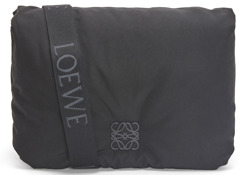 LOEWE Puffer Goya Messenger Bag Black