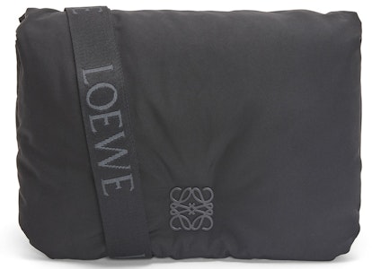 LOEWE 黑色 Goya Puffer 信使包 Buy LOEWE 黑色 Goya Puffer 信使包