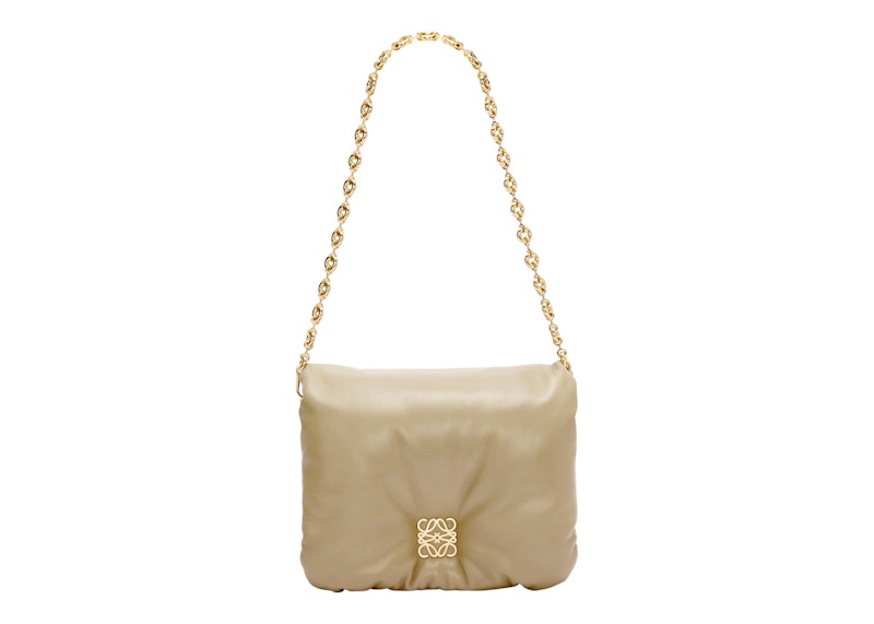 Order ロエベ パファー ゴヤ ショルダーバッグ クレイグリーン