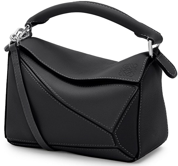 loewe-puzzle-bag-in-classic-calfskin-mini-black