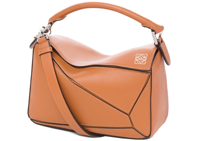 LOEWE Puzzle Bag in Classic Calfskin Small Tan