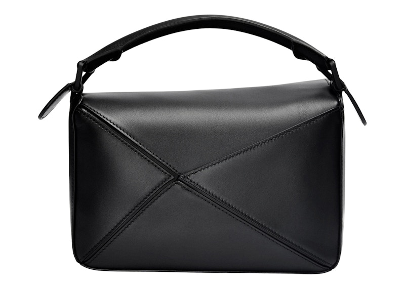 Lookbook LOEWE 小号黑色缎面小牛皮Puzzle包