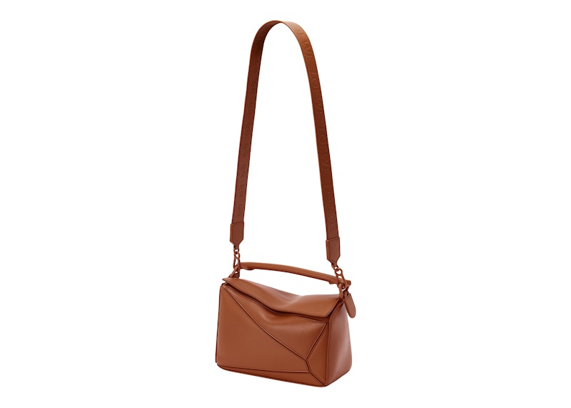 LOEWE Puzzle Bag in Satin Calfskin Small Pecan 圖 2
