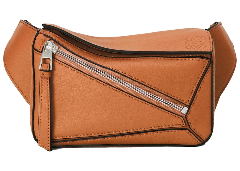 LOEWE Puzzle Bum Bag in Classic Calfskin Mini Tan