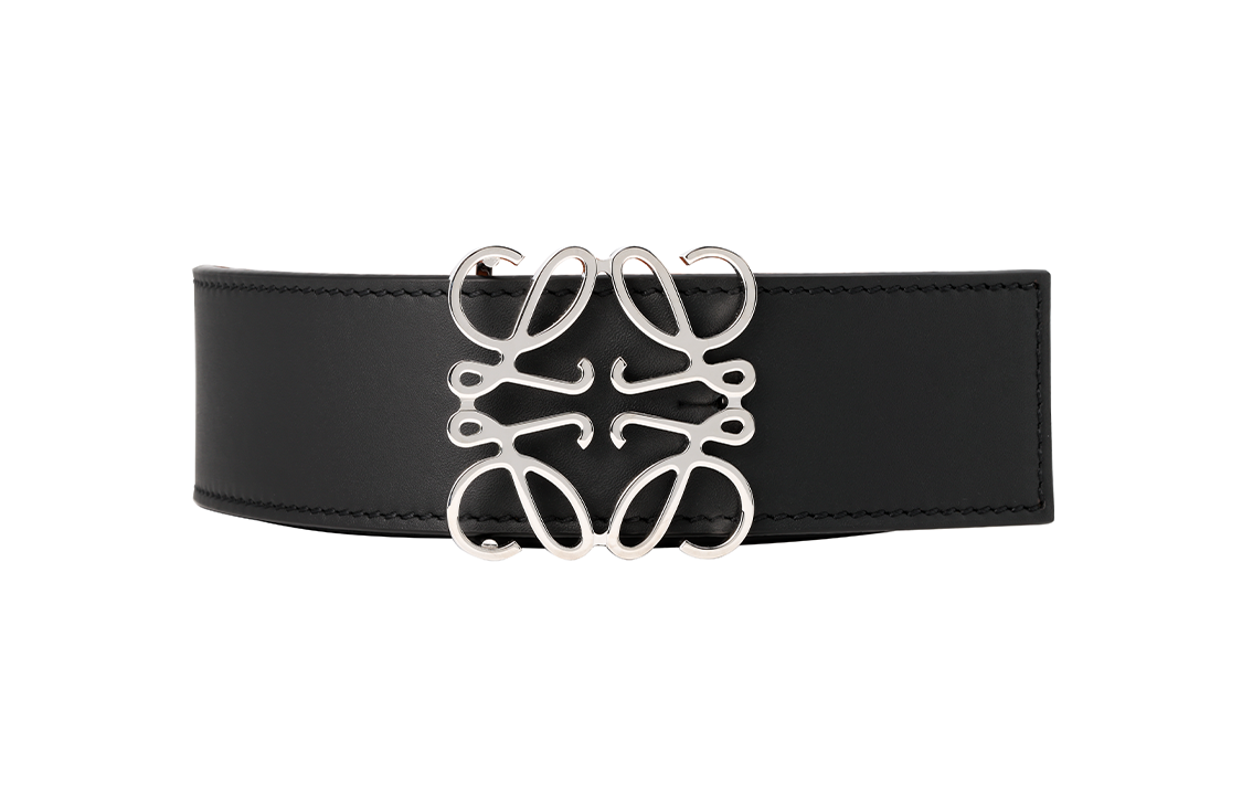 Lookbook LOEWE Silver Logo Buckle Adjustable Calfskin Leather Belt for Men, 4cm Wide. 51501010-1555