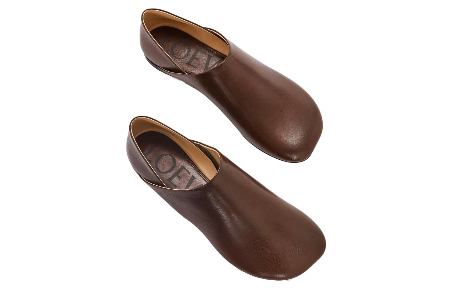 Shop ロエベ スリッポン「カーキレザー」M816Q59X07-8805 M816Q59X07-8805