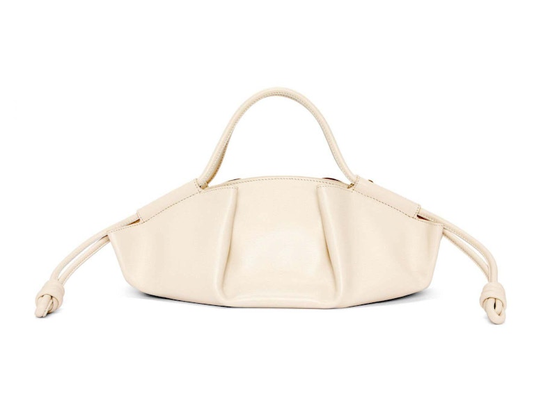 Order LOEWE Tas Kecil Paseo dari Kulit Anak Sapi Nappa Mengkilap Angora