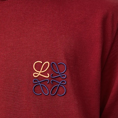 LOEWE Solid Logo Embroidered Crewneck T-Shirt FW24 Burgundy Red - Tee H526Y22X75-7110 Purchase LOEWE Solid Logo Embroidered Crewneck T-Shirt FW24 Burgundy Red - Tee H526Y22X75-7110