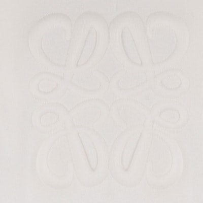 LOEWE SS23 White Crewneck Pullover Long Sleeve Sweatshirt H526Y14KEE-2100 Sizing LOEWE SS23 White Crewneck Pullover Long Sleeve Sweatshirt H526Y14KEE-2100