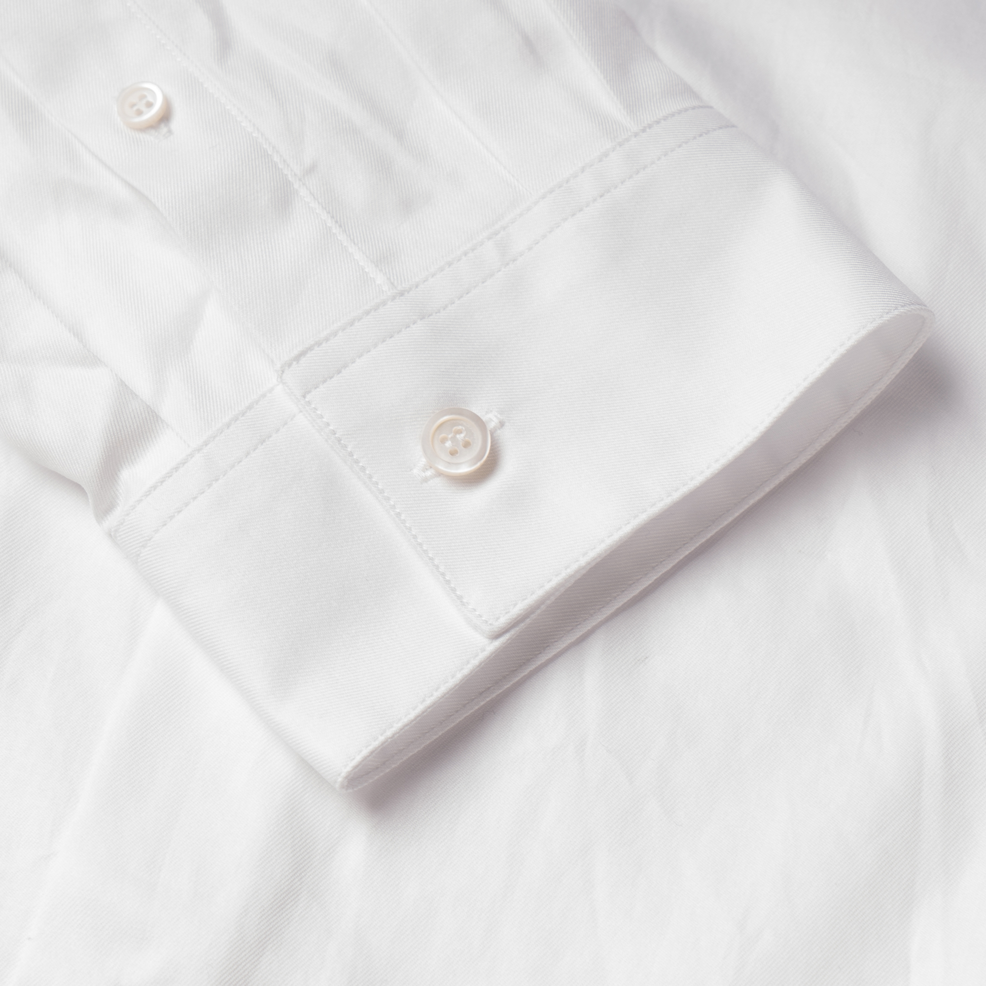 Purchase ロエベ SS23 白 ロングスリーブ シャツ 刺繍ロゴ入り. H526Y05WB1-2100