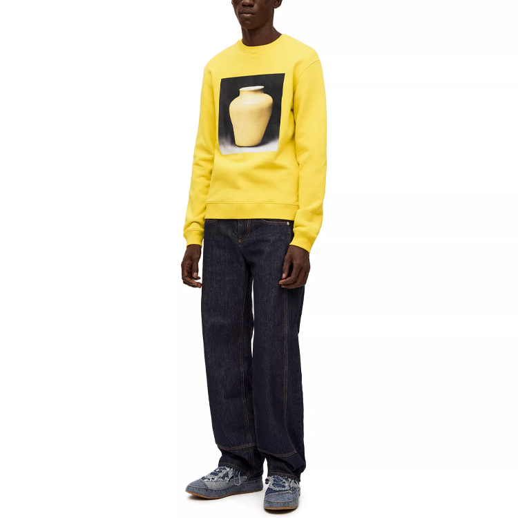 Shop LOEWE SS23 Baju Crewneck Kuning Seramik Unisex Lengan Panjang. H800Y24X12-8100